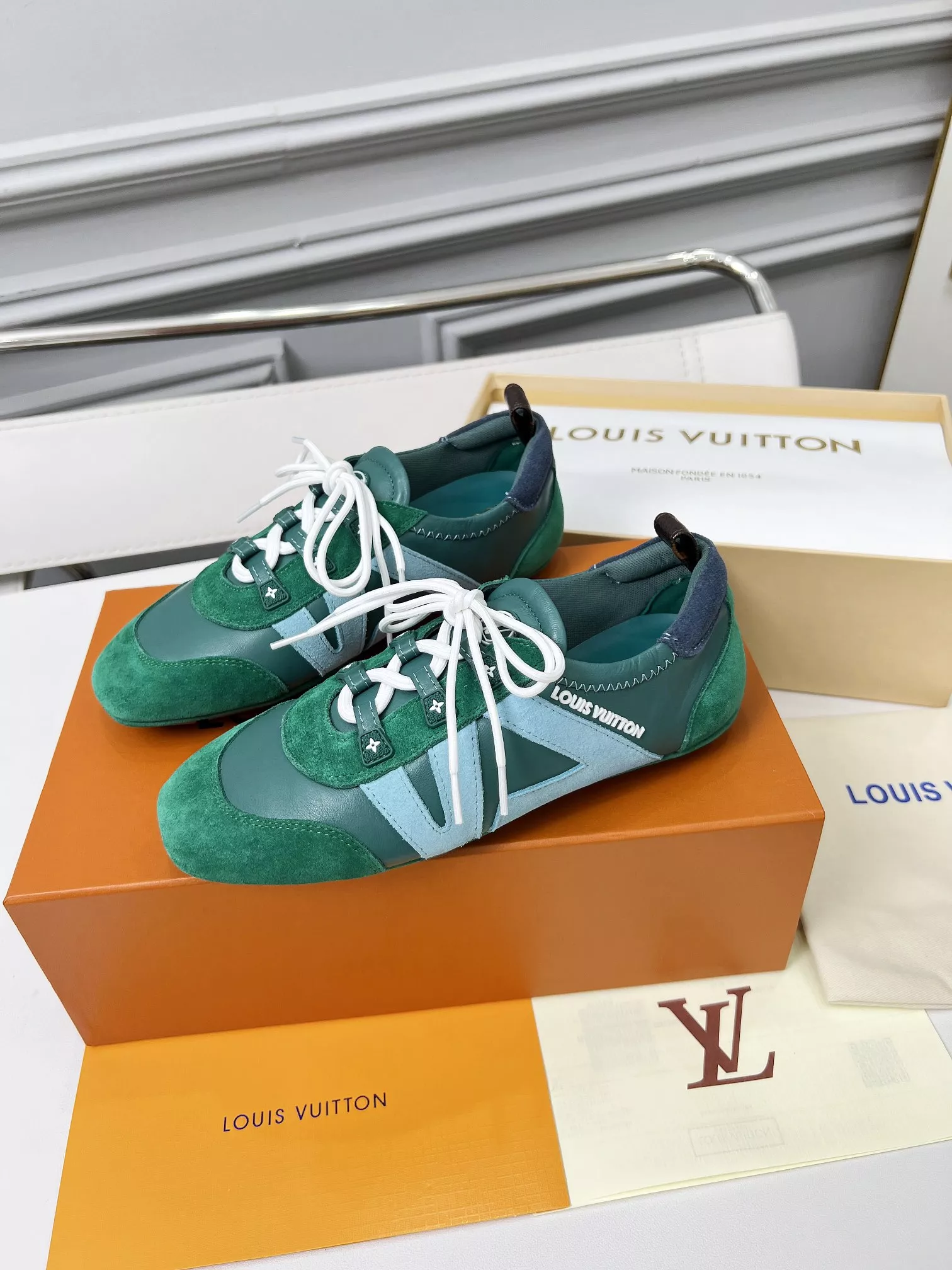 SportInspired 4439 Louis Vuitton Casual Shoes For Women