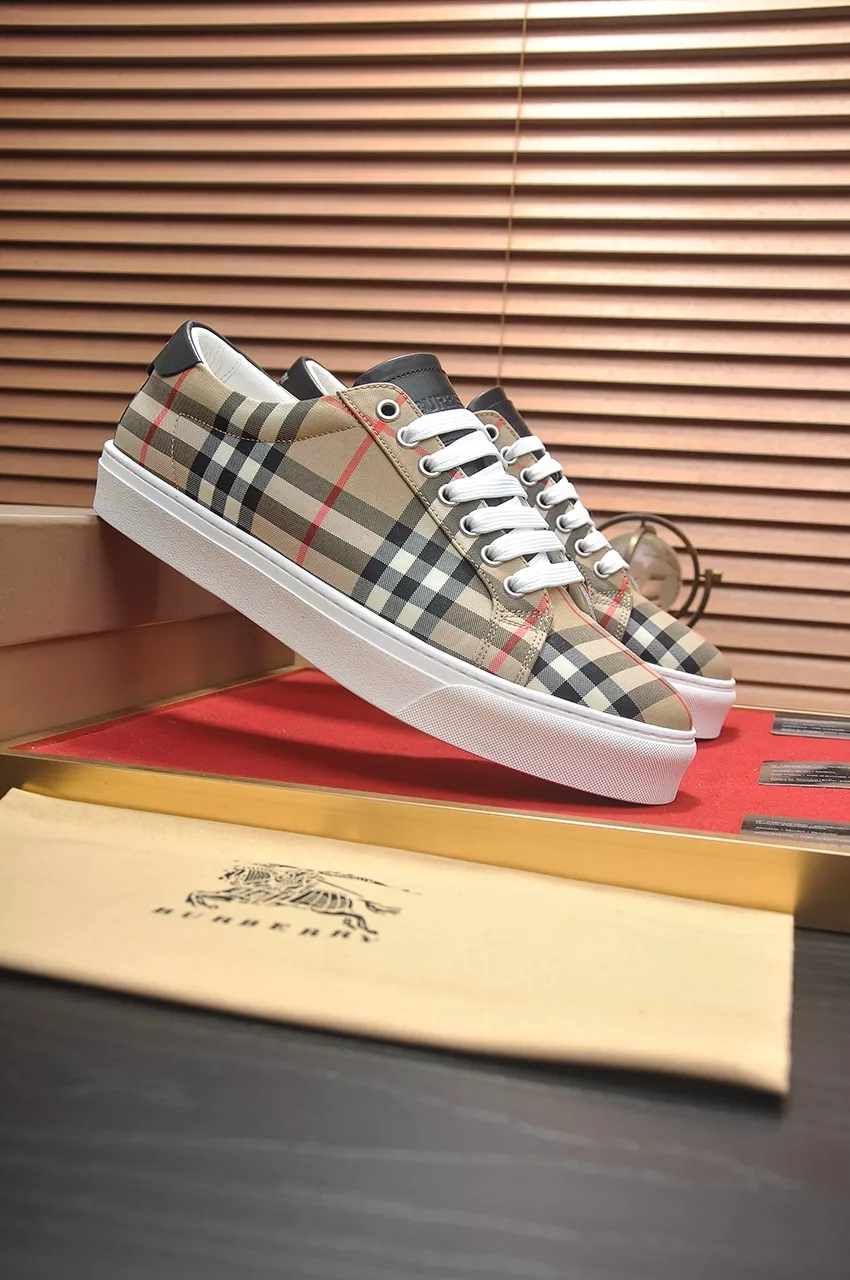 SportInspired 4442 Burberry Casual Shoes For Men