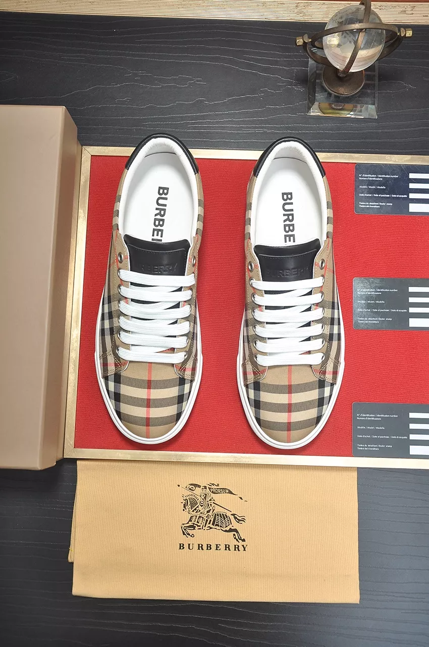 SportInspired 4442 Burberry Casual Shoes For Men