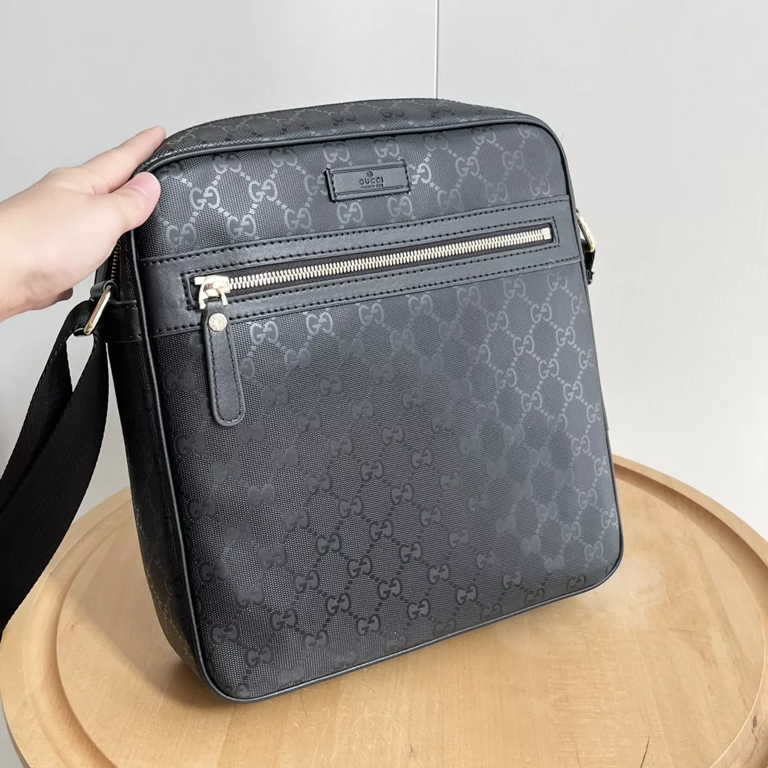 SportInspired 4517 Gucci AAA Man Messenger Bags