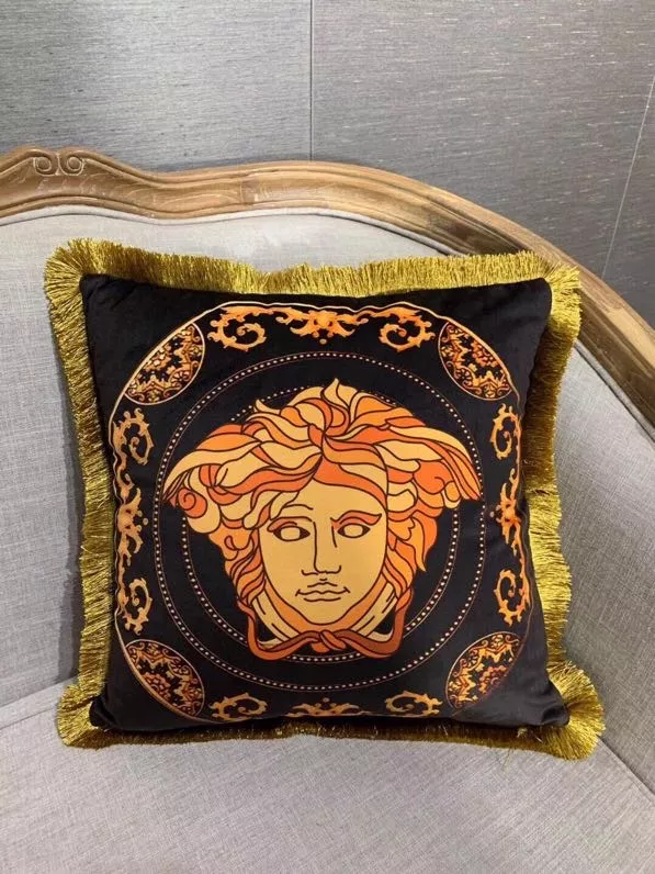 SportInspired 5124 Versace Cushion