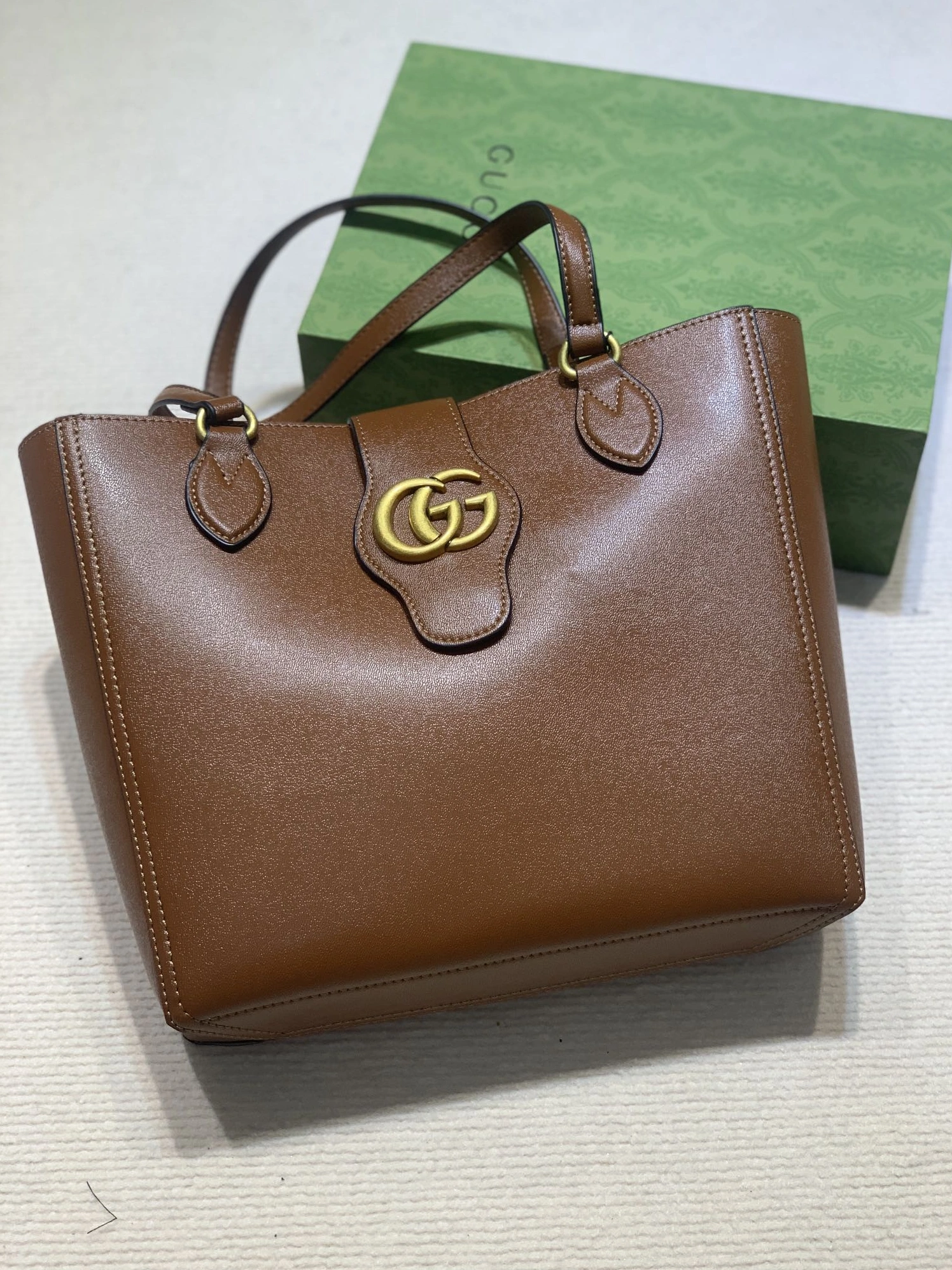 SportInspired 522 Gucci AAA Quality Handbags For Women