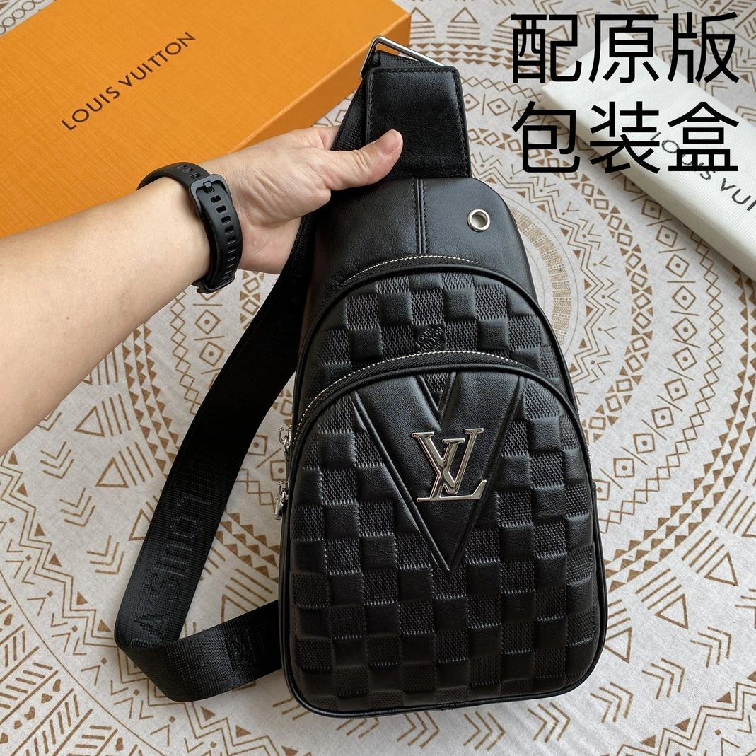 SportInspired 5348 Louis Vuitton AAA Man Messenger Bags