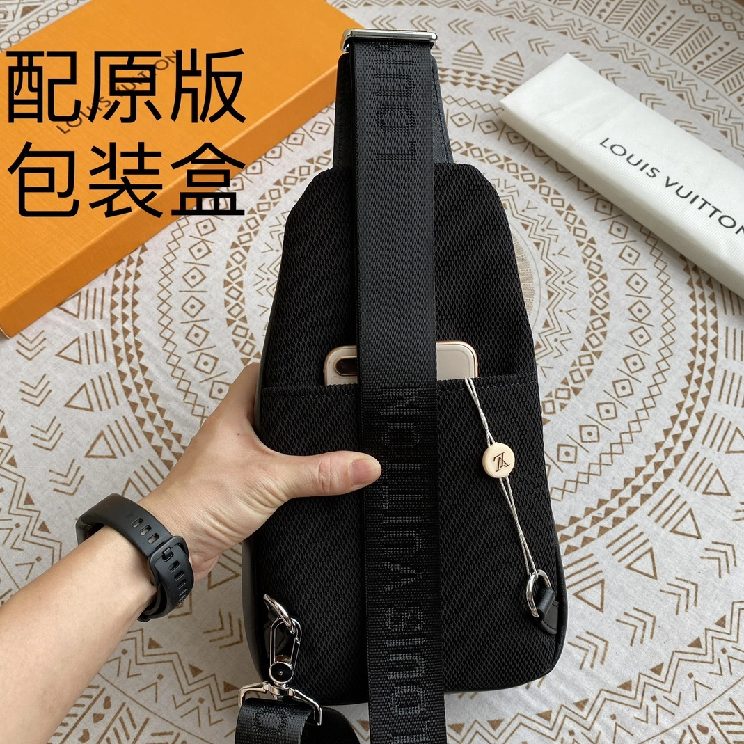 SportInspired 5348 Louis Vuitton AAA Man Messenger Bags