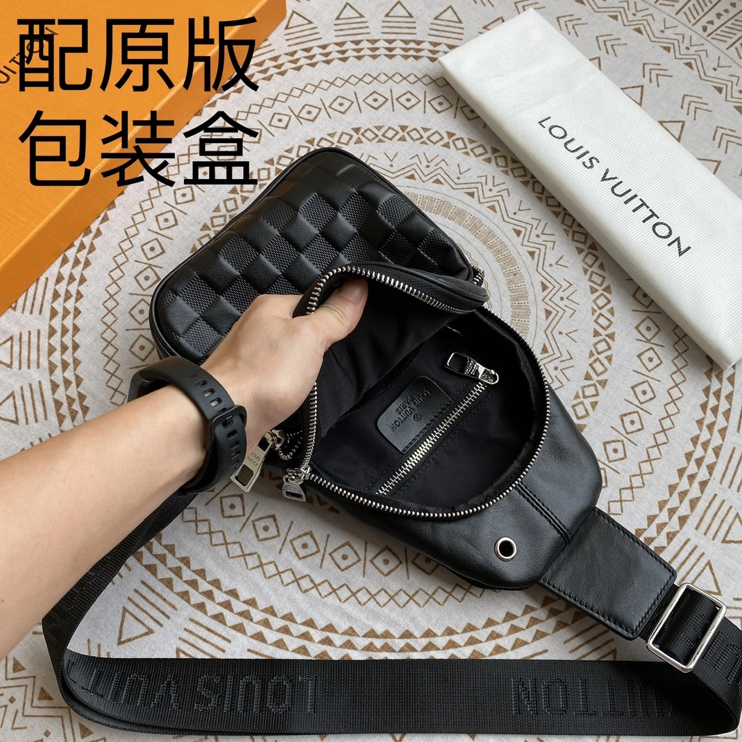SportInspired 5348 Louis Vuitton AAA Man Messenger Bags