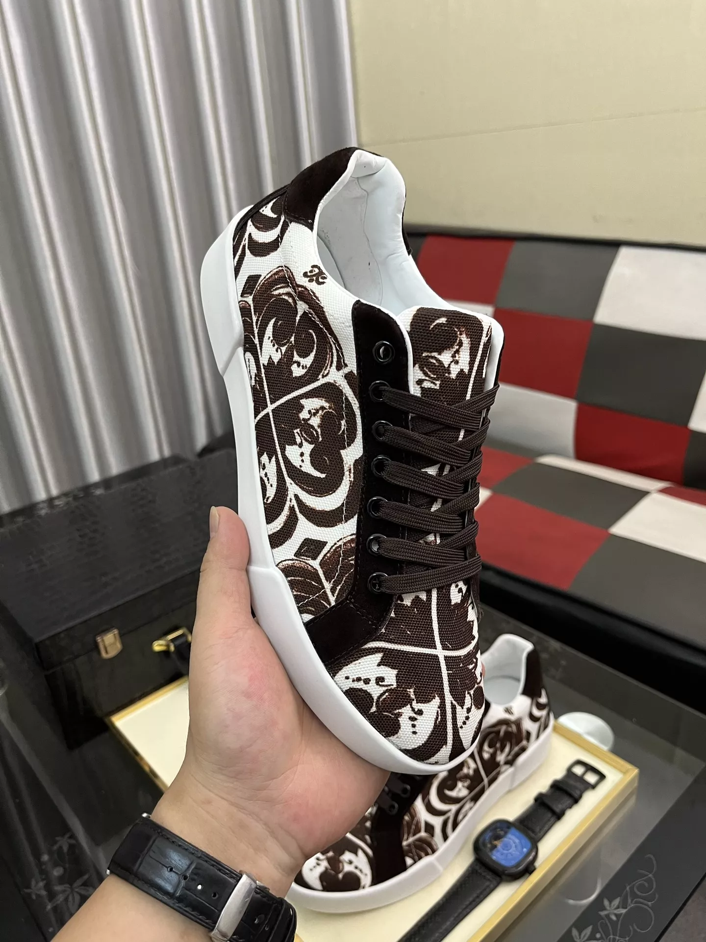 SportInspired 5666 Dolce & Gabbana D&G Casual Shoes For Women