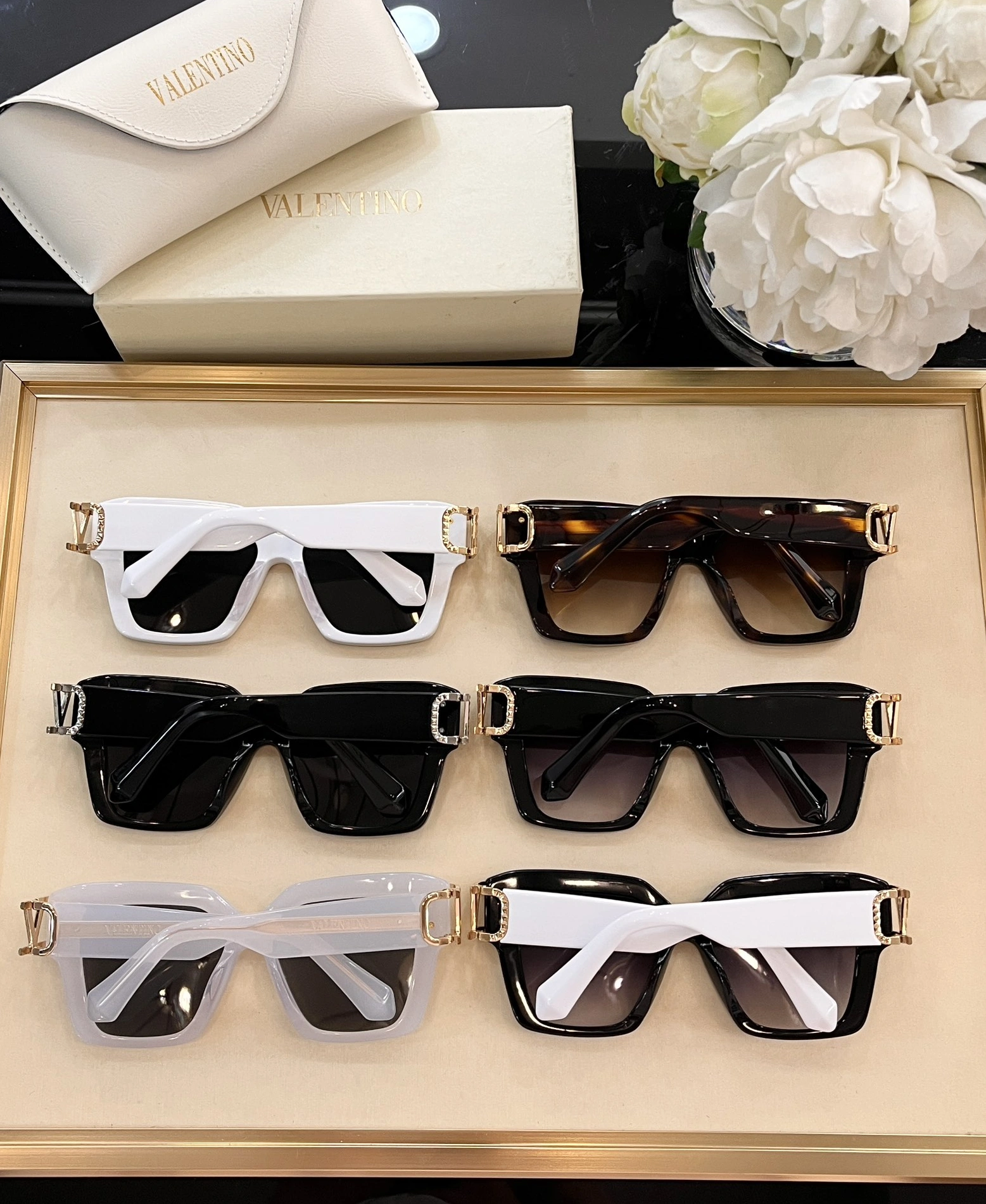 SportInspired 5843 Valentino AAA Quality Sunglasses