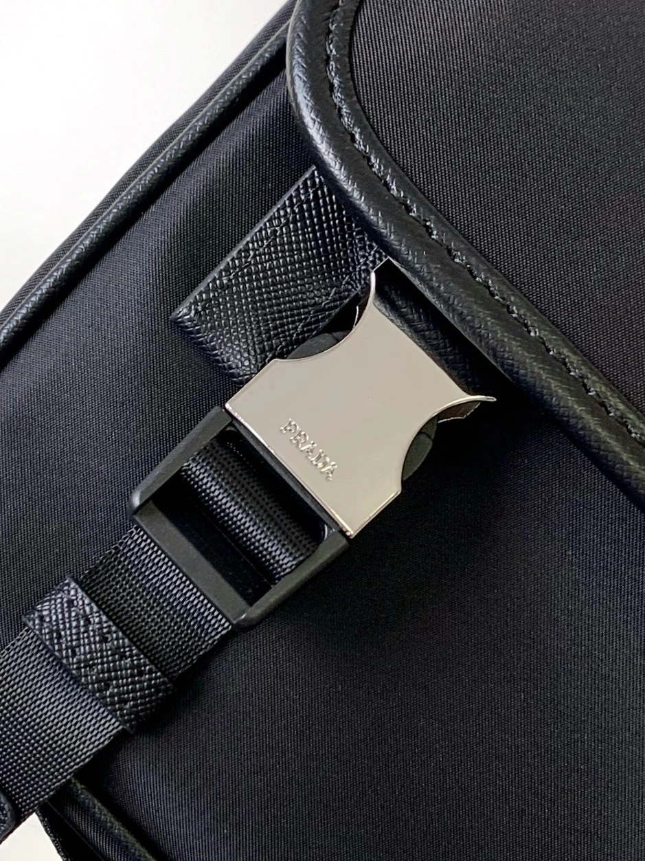 SportInspired 585 Prada AAA Man Messenger Bags