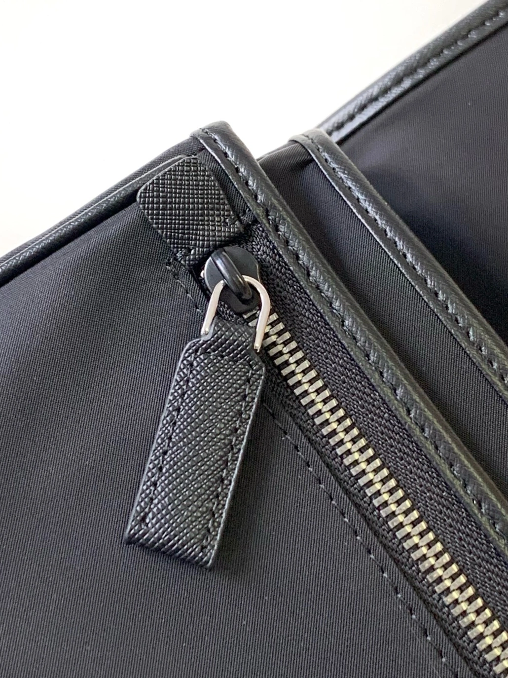 SportInspired 585 Prada AAA Man Messenger Bags