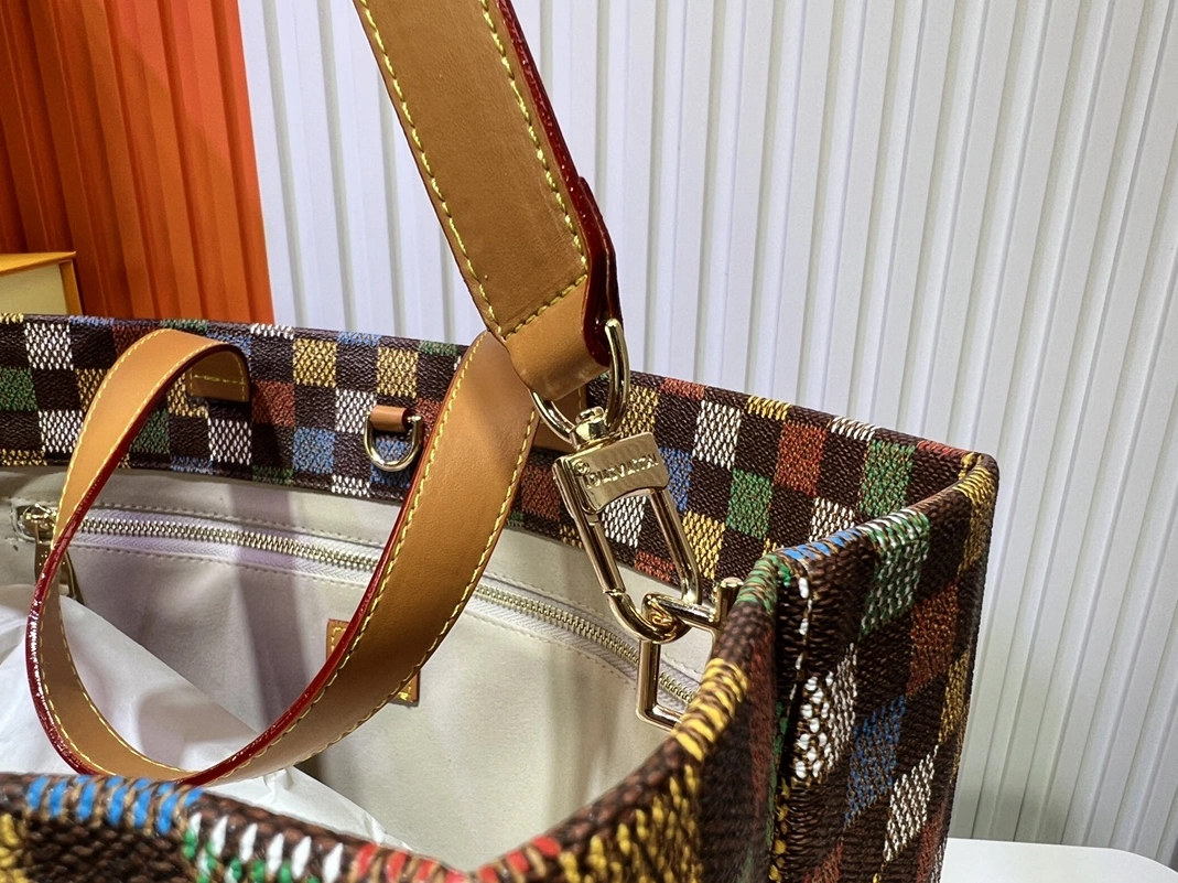 SportInspired 5862 Louis Vuitton AAA Quality Handbags For Women