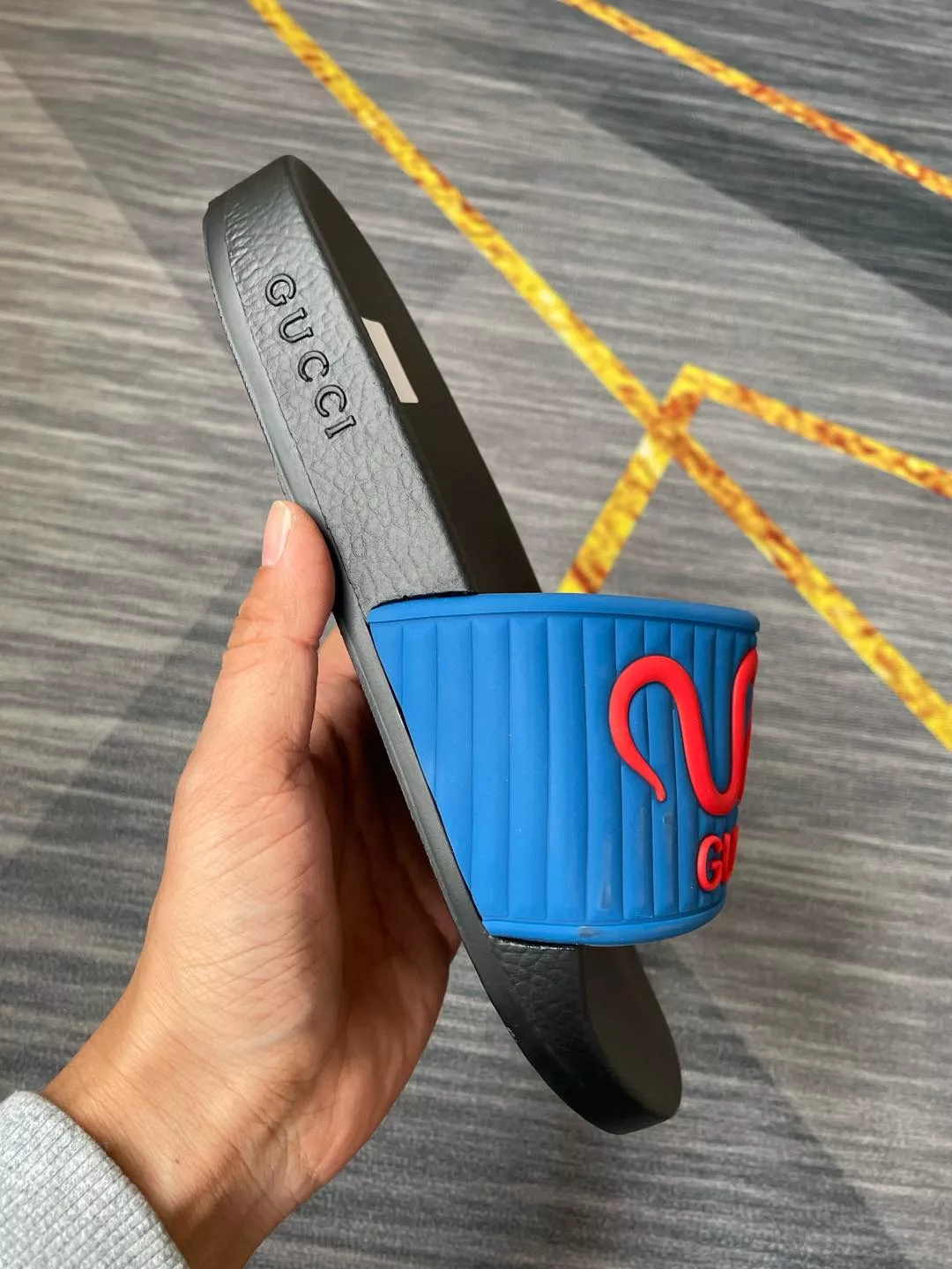 SportInspired 5884 Gucci Slippers For Men