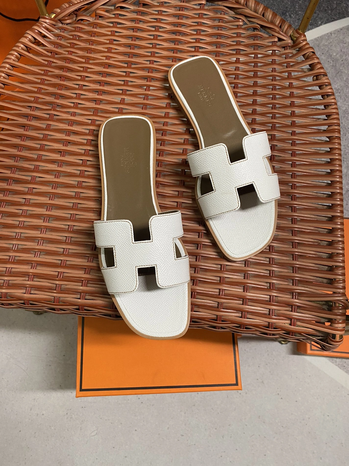 SportInspired 6139 Hermes Slippers For Women