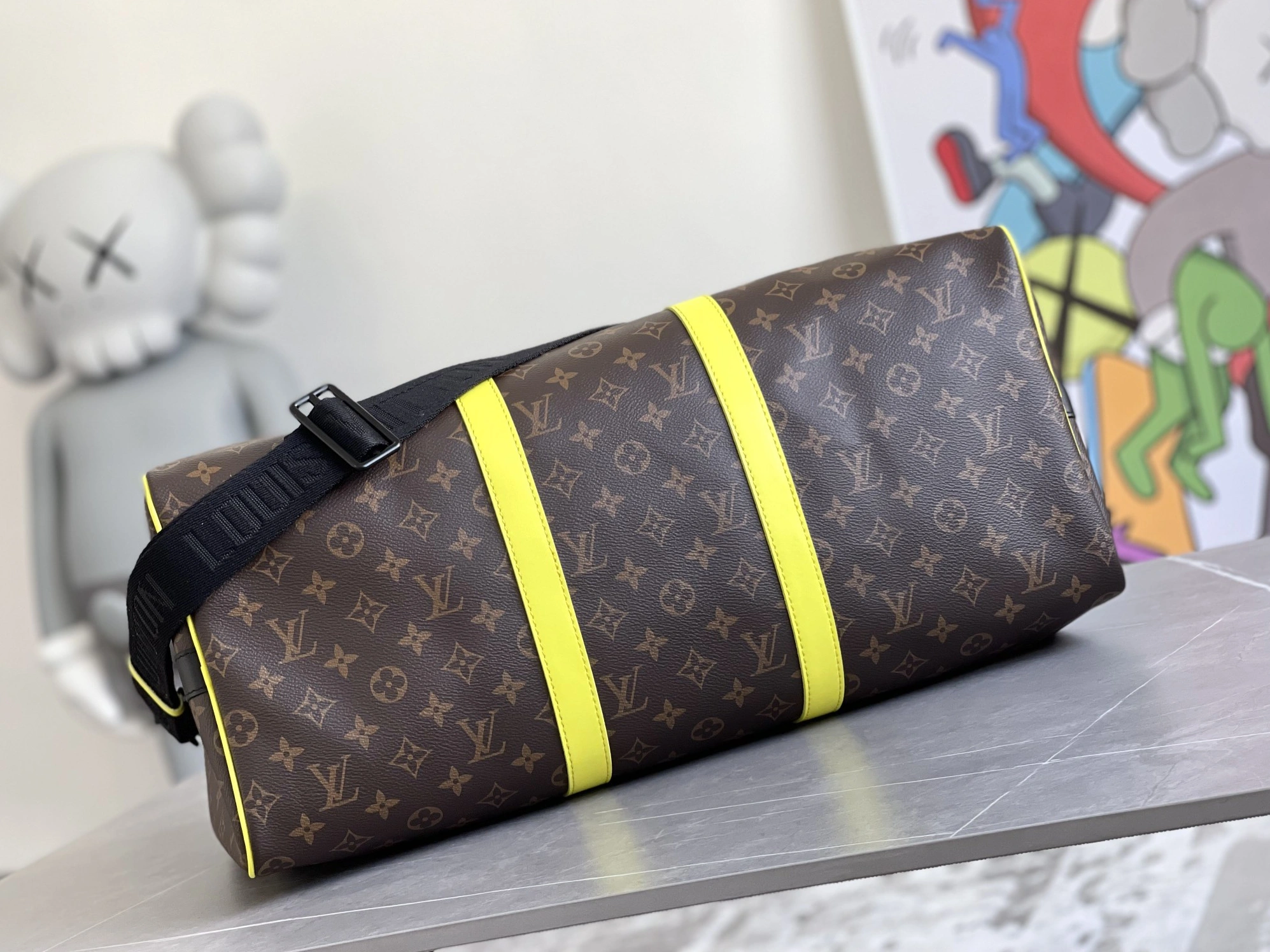 SportInspired 6639 Louis Vuitton Travel Bags