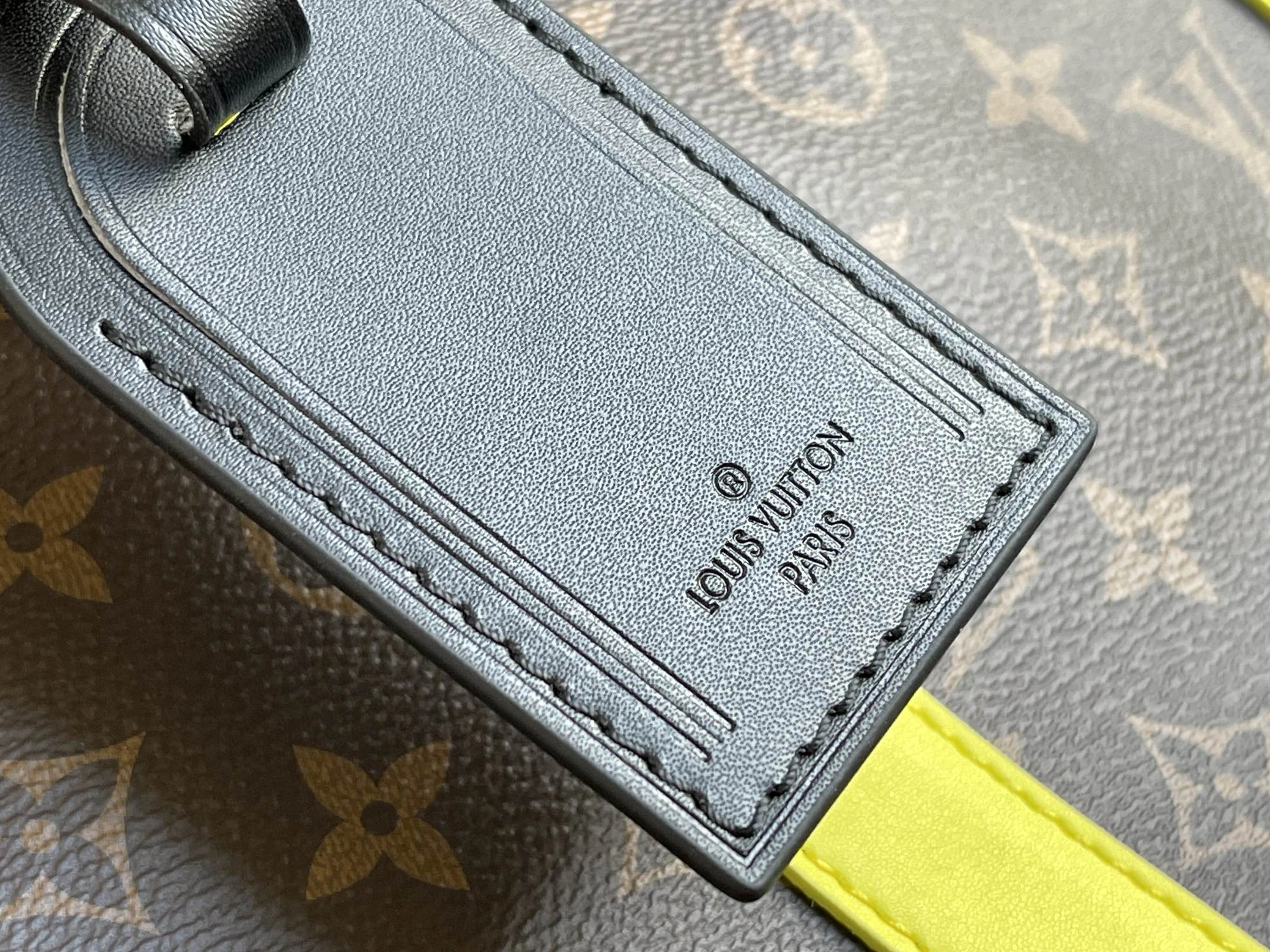 SportInspired 6639 Louis Vuitton Travel Bags