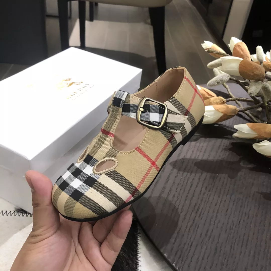 SportInspired 6656 Burberry Kids' Shoes