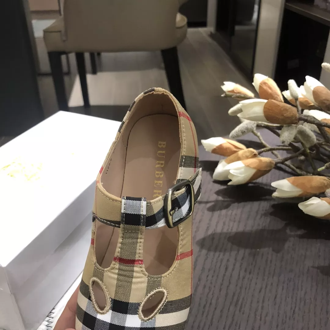 SportInspired 6656 Burberry Kids' Shoes