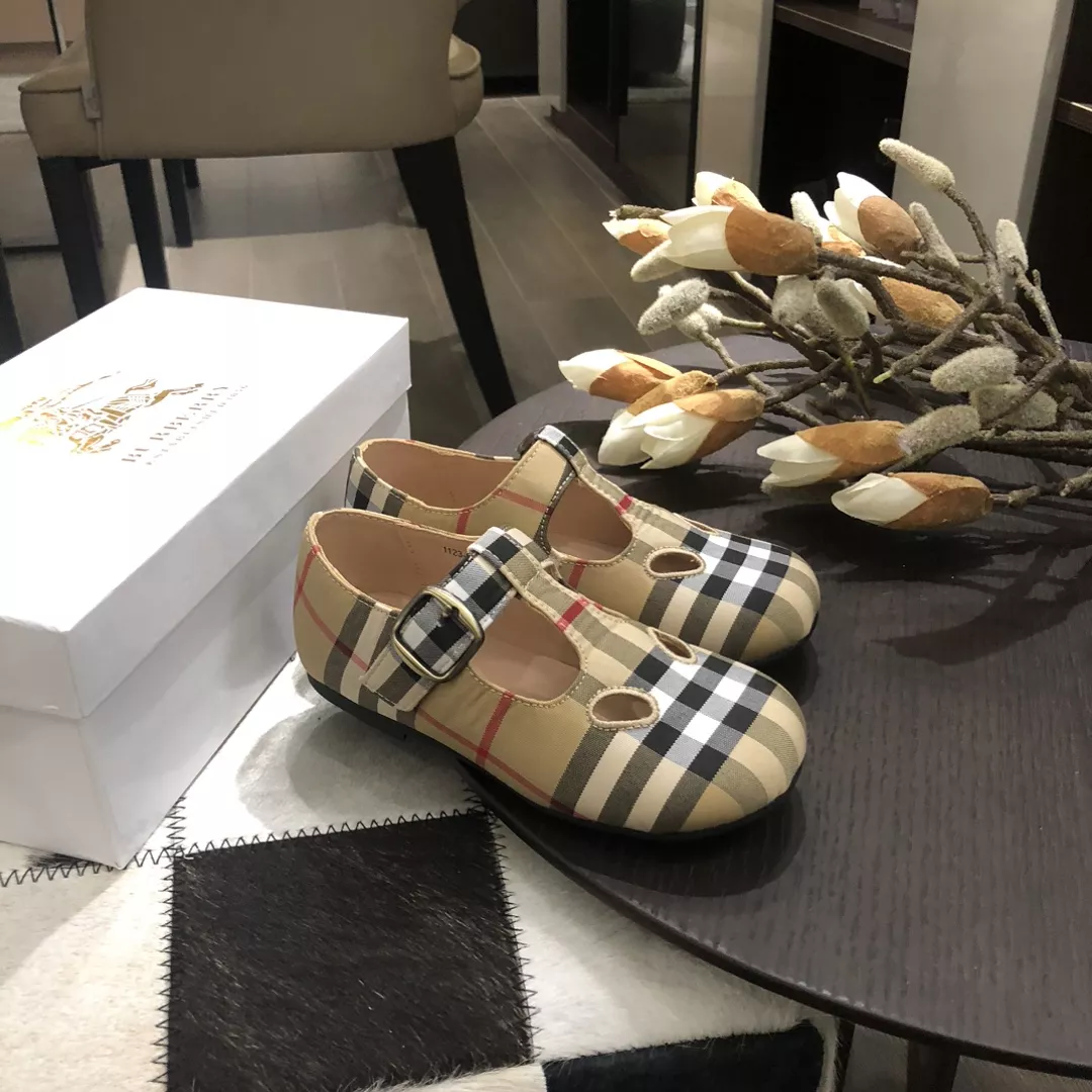 SportInspired 6656 Burberry Kids' Shoes
