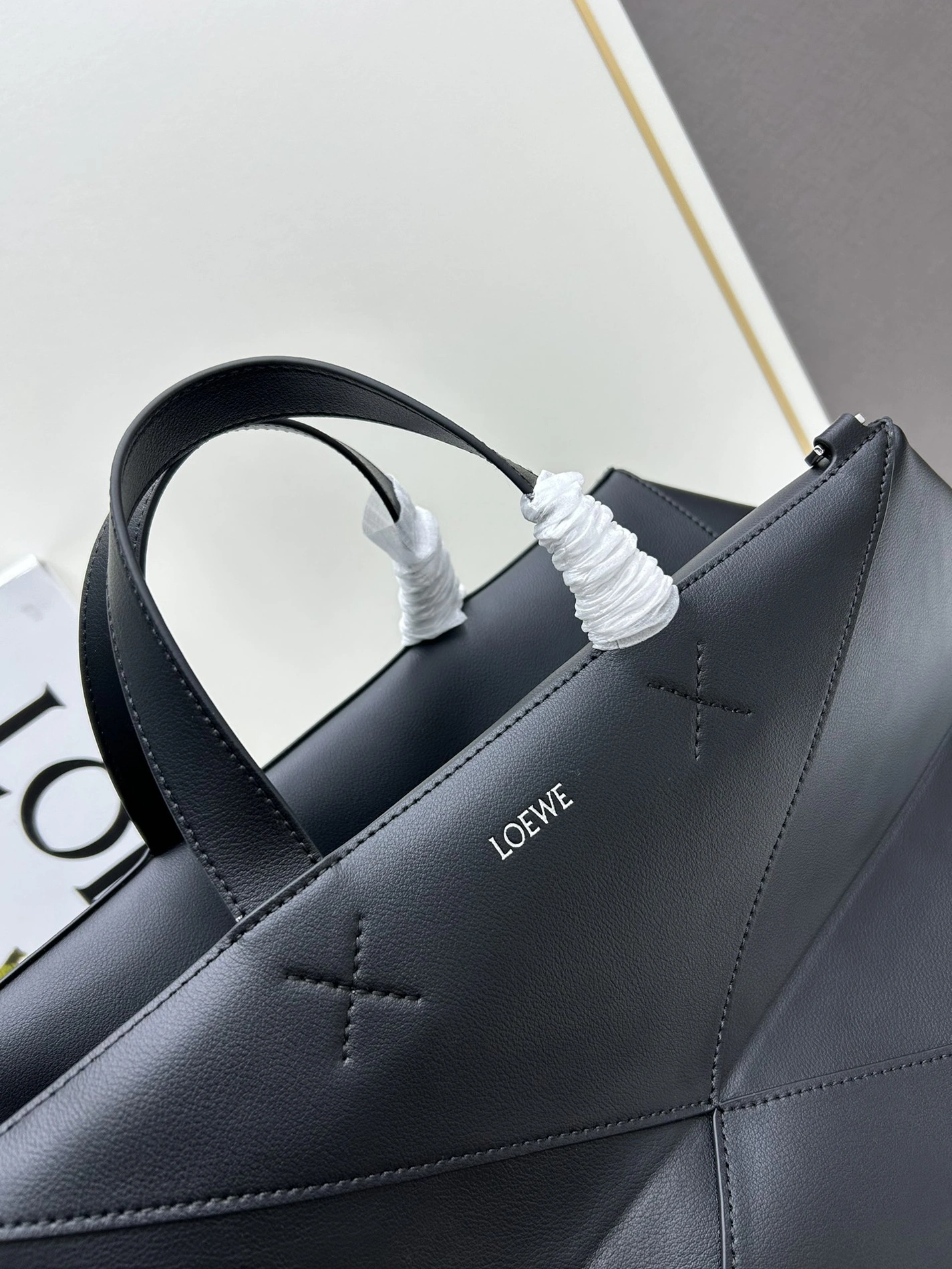 SportInspired 6715 LOEWE AAA Quality Handbags For Women