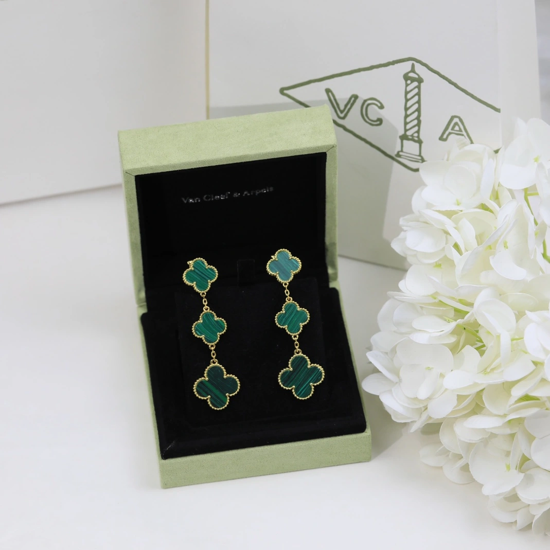 SportInspired 673 Van Cleef & Arpels Earrings For Women