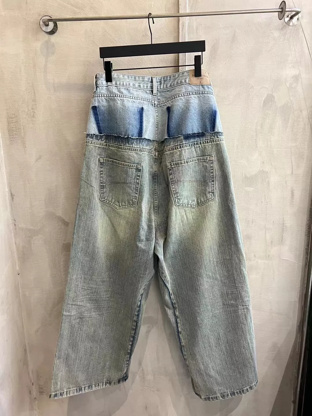 SportInspired 6861 Balenciaga Jeans For Unisex