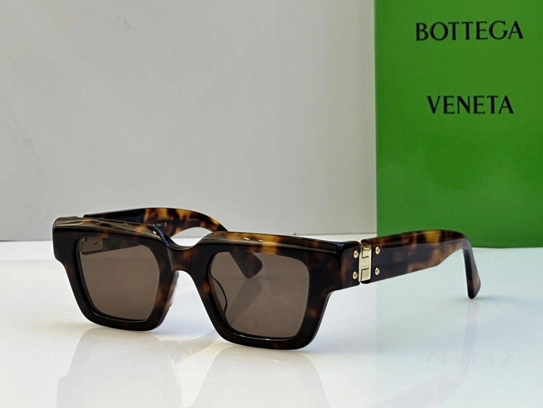 SportInspired 6865 Bottega Veneta AAA Quality Sunglasses