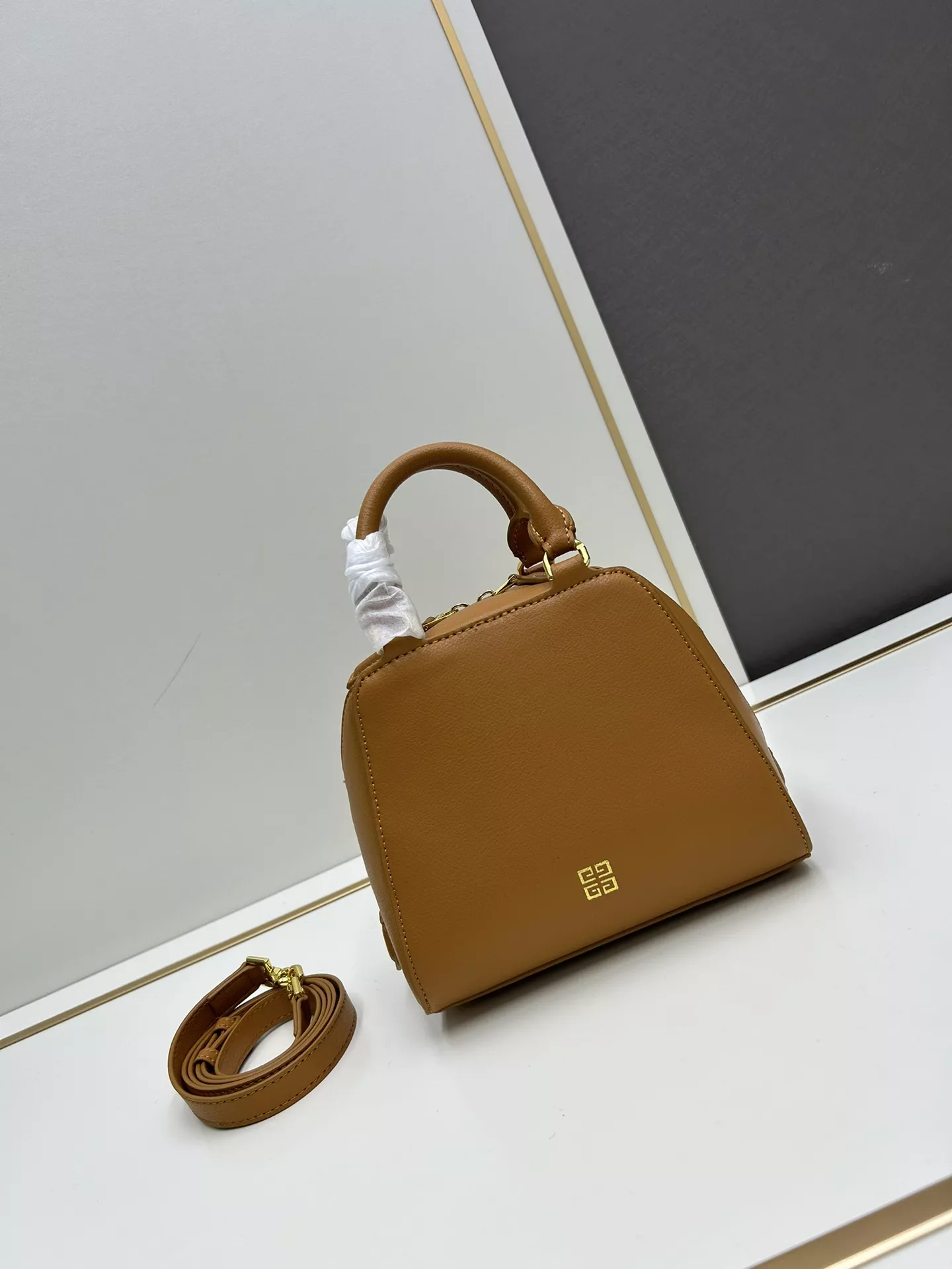 SportInspired 6955 Givenchy AAA Quality Handbags For Women