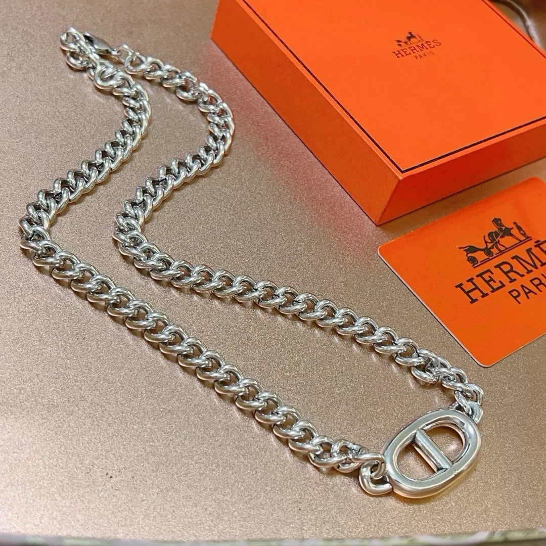 SportInspired 7032 Hermes Necklaces
