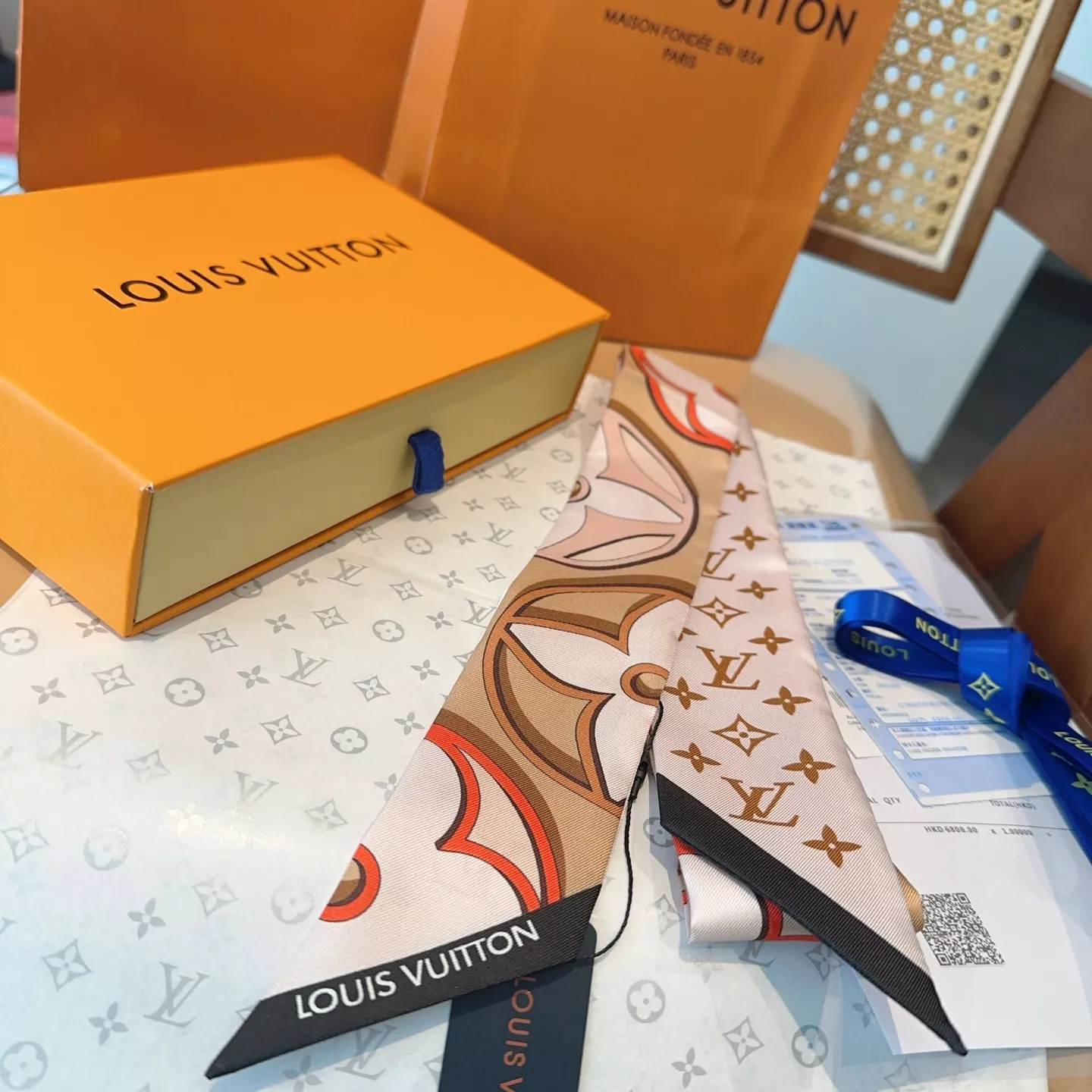 SportInspired 7036 Louis Vuitton Silk Scarf