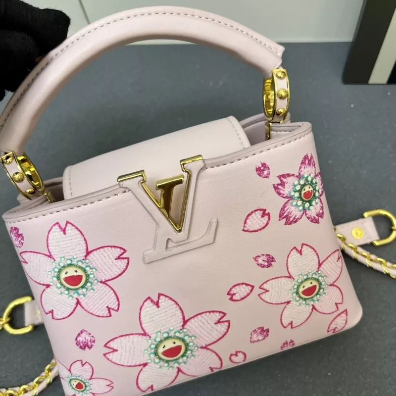 SportInspired 722 Louis Vuitton AAA Quality Handbags For Women