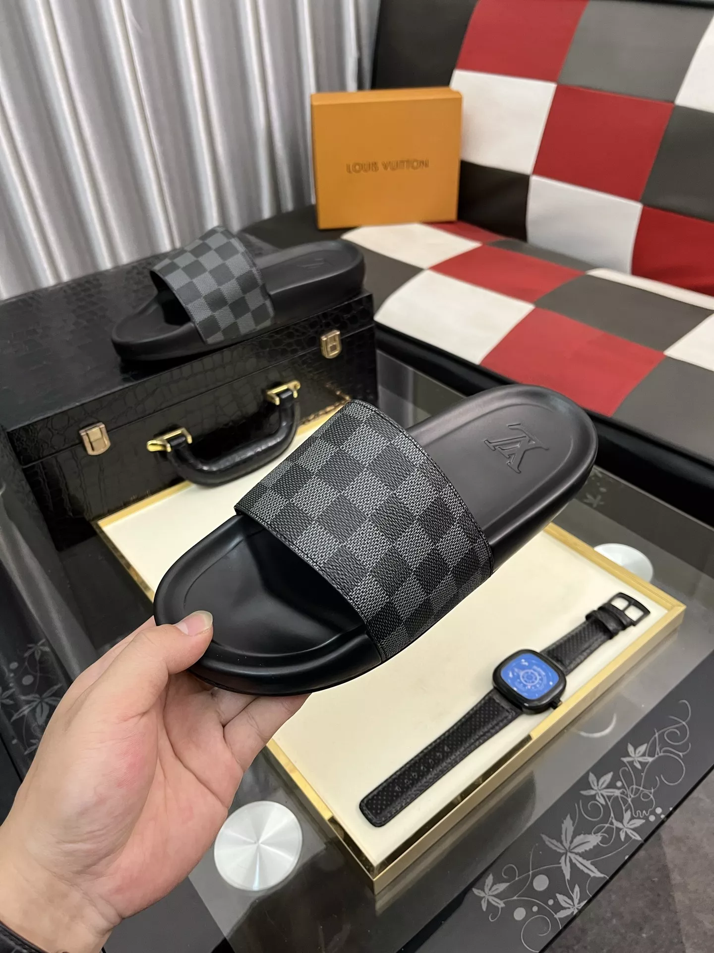 SportInspired 7246 Louis Vuitton Slippers For Men