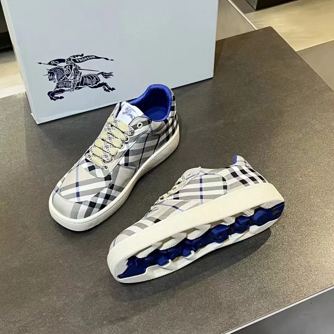 SportInspired 7256 Burberry Casual Shoes For Women
