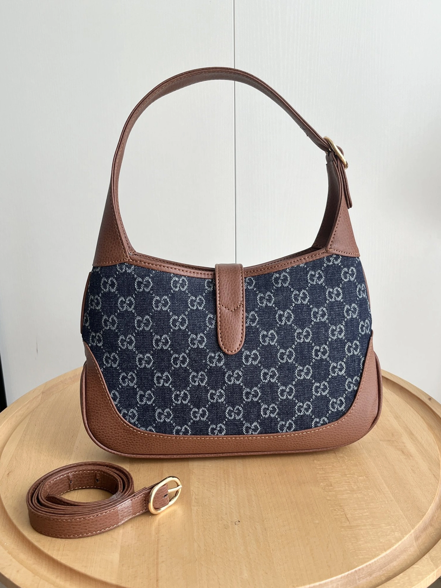 SportInspired 7306 Gucci AAA Quality Shoulder Bags For Women