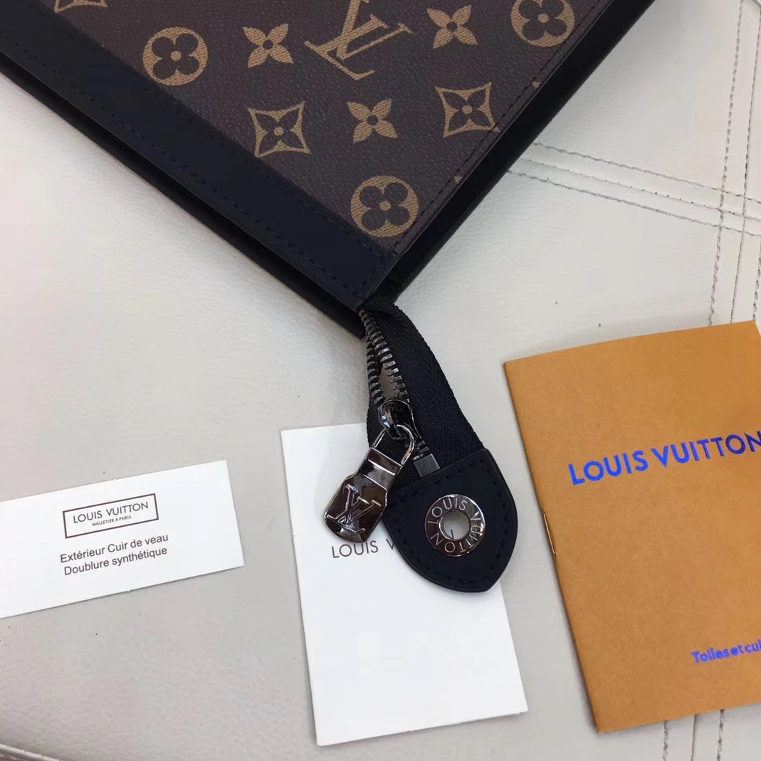 SportInspired 736 Louis Vuitton AAA Man Wallets