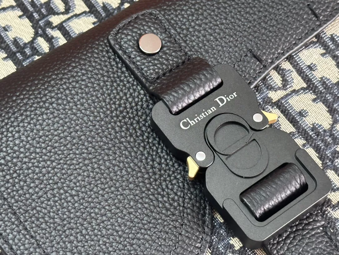 SportInspired 7452 Christian Dior AAA Man Backpacks
