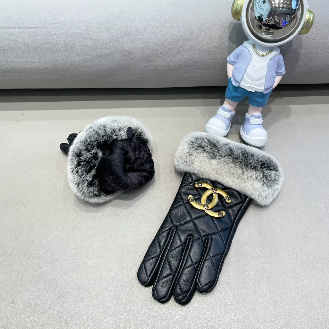 SportInspired 7516 Chanel Gloves For Women