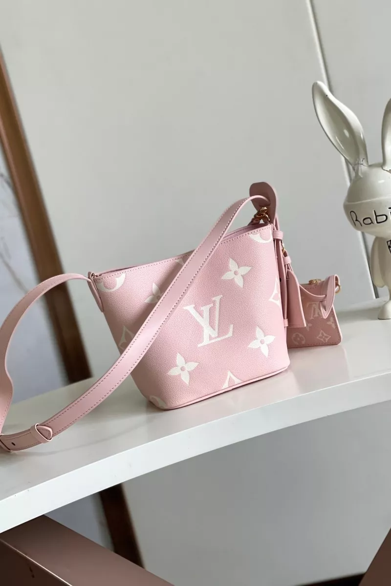 SportInspired 7692 Louis Vuitton AAA Quality Messenger Bags For Women