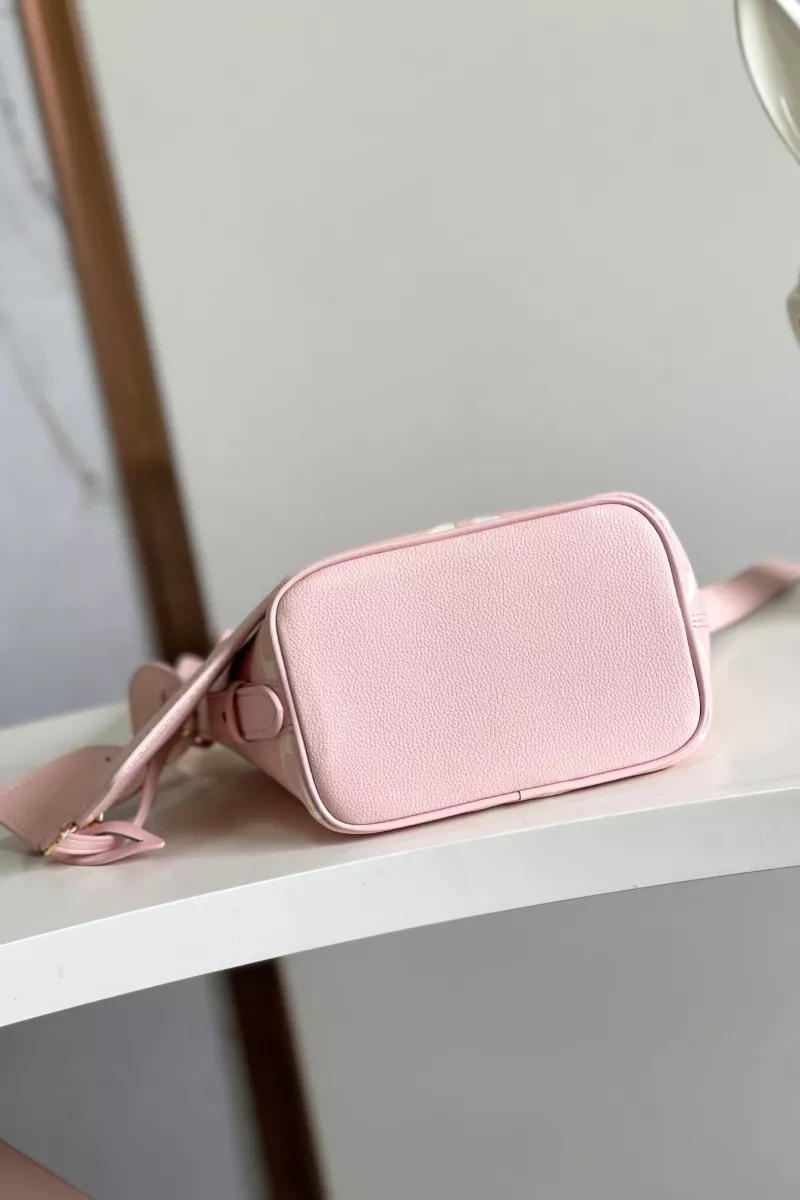 SportInspired 7692 Louis Vuitton AAA Quality Messenger Bags For Women