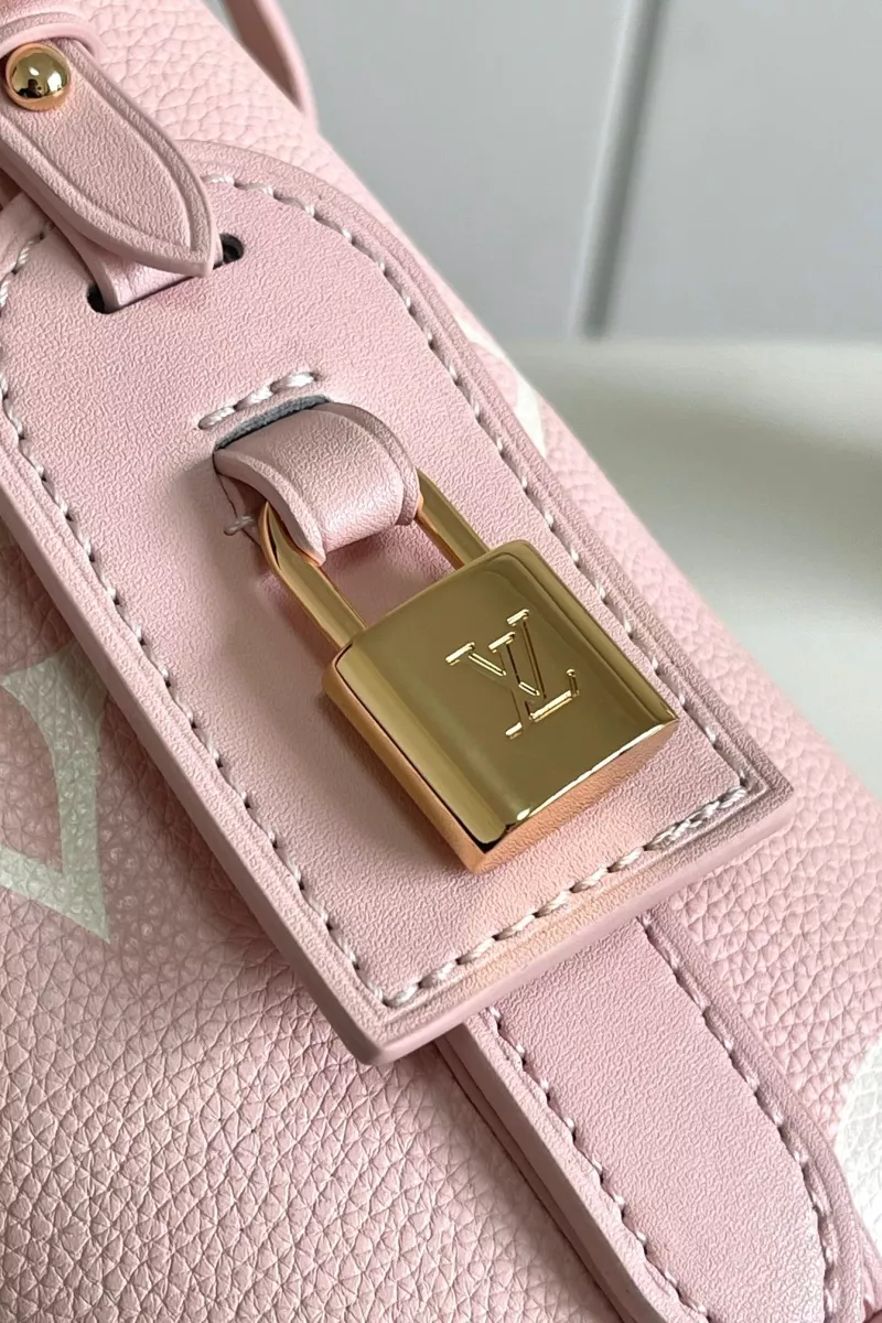 SportInspired 7692 Louis Vuitton AAA Quality Messenger Bags For Women