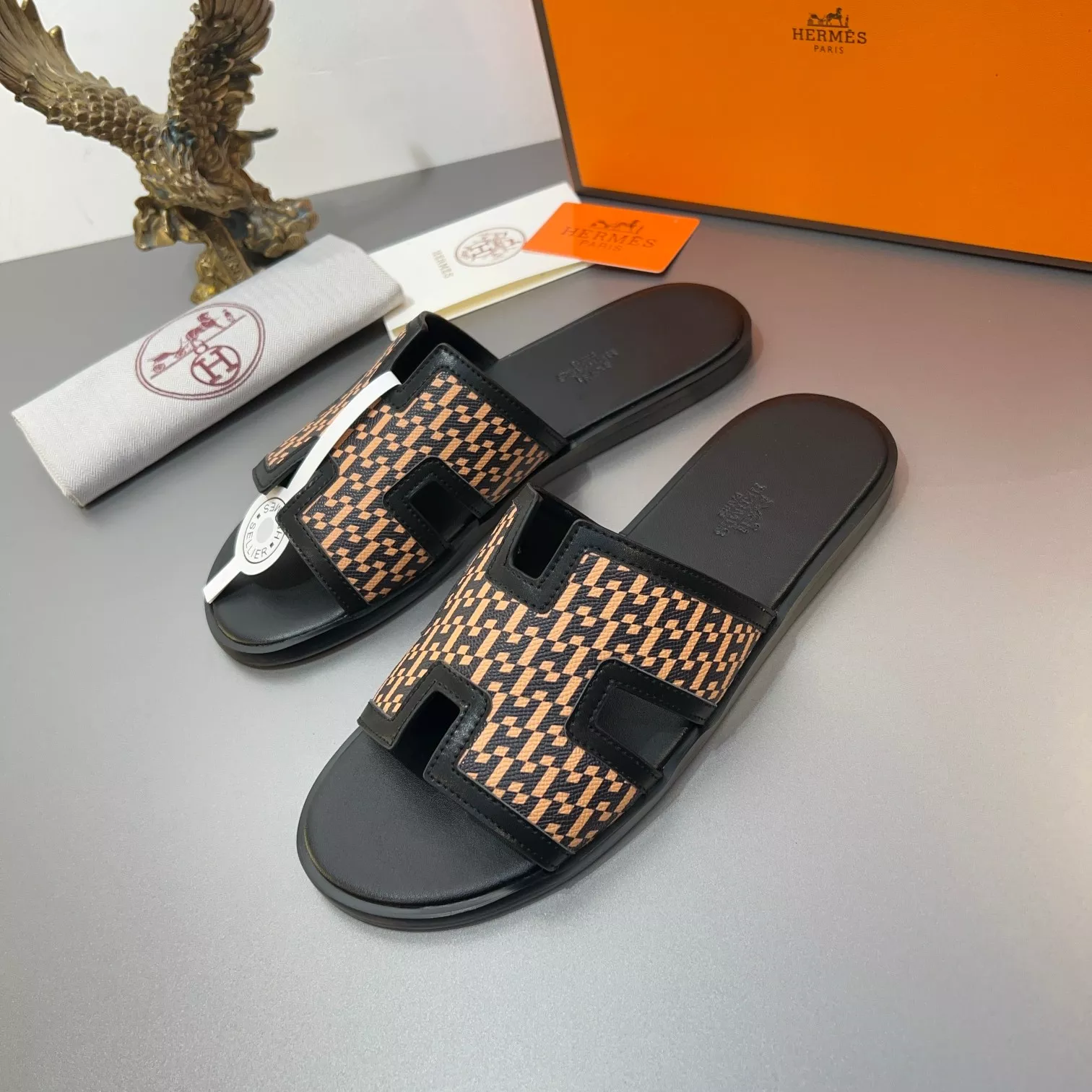 SportInspired 7798 Hermes Slippers For Men