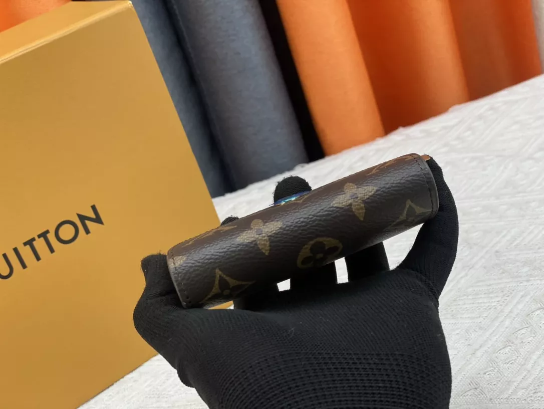 SportInspired 7865 Louis Vuitton LV Card Case