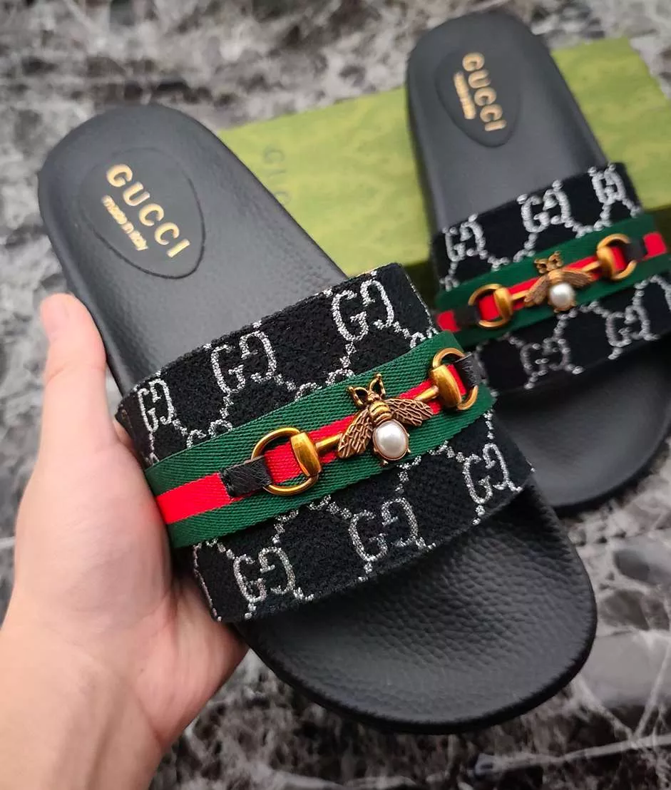 SportInspired 7989 Gucci Slippers For Men