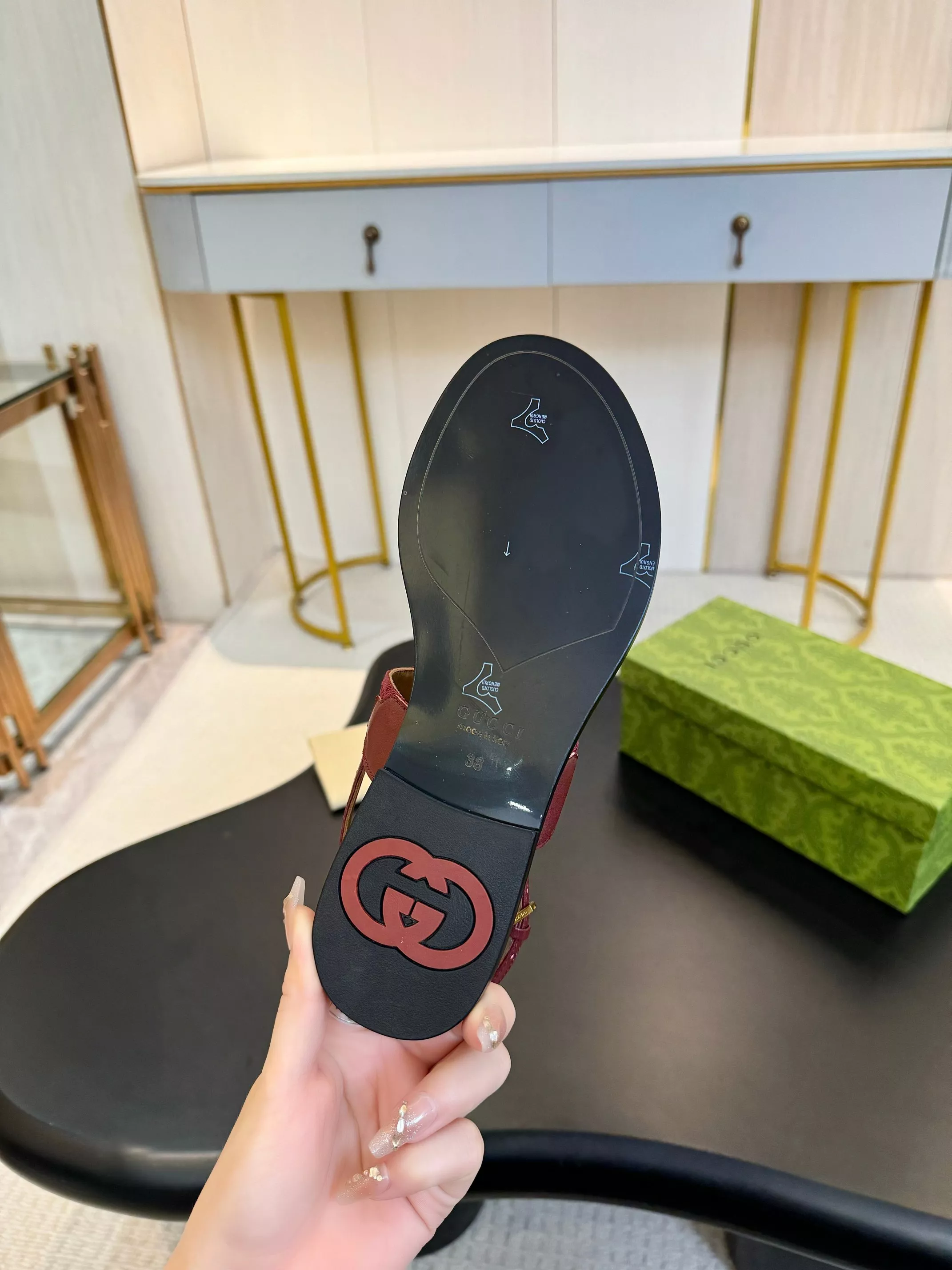 SportInspired 810 Gucci Sandal For Women