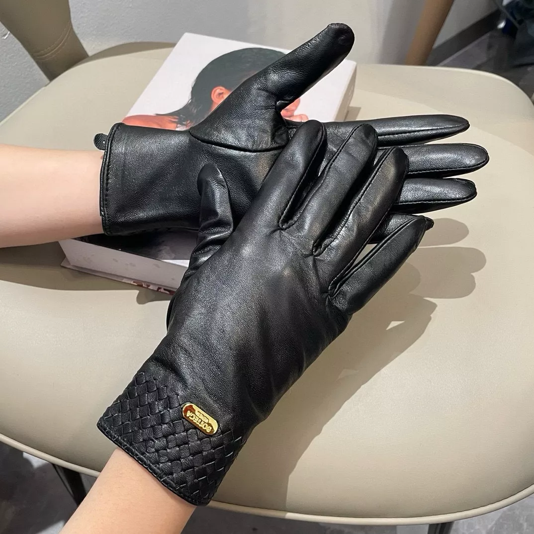 SportInspired 841 Bottega Veneta BV Gloves For Women