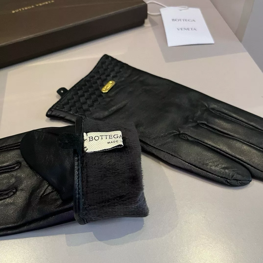 SportInspired 841 Bottega Veneta BV Gloves For Women