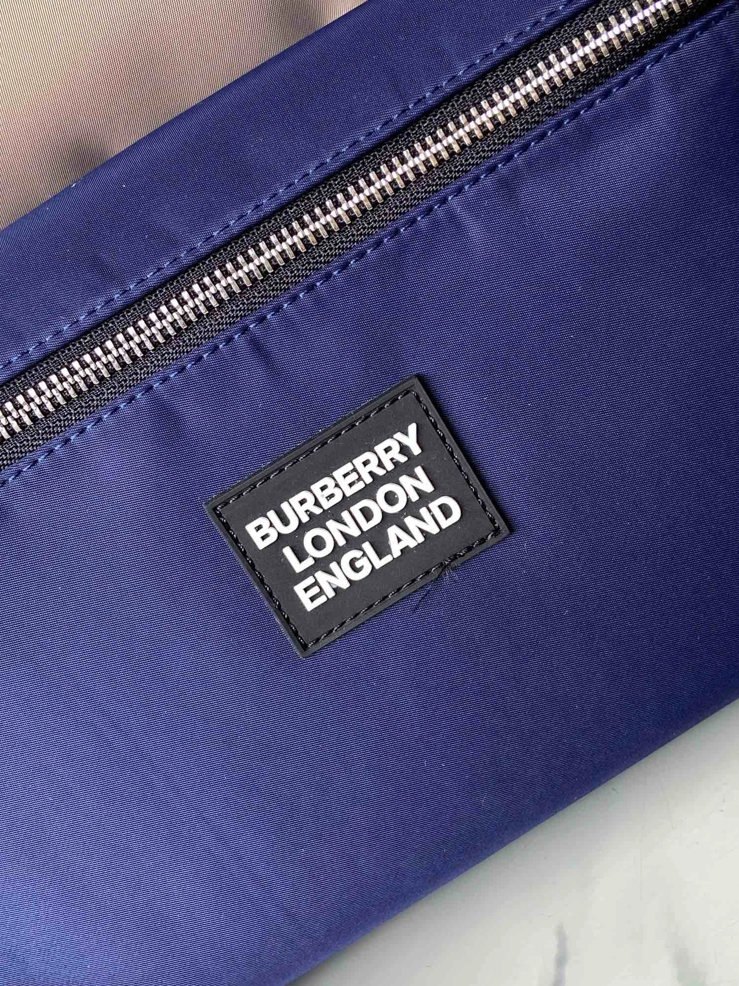 SportInspired 8703 Burberry AAA Quality Backpacks For Unisex