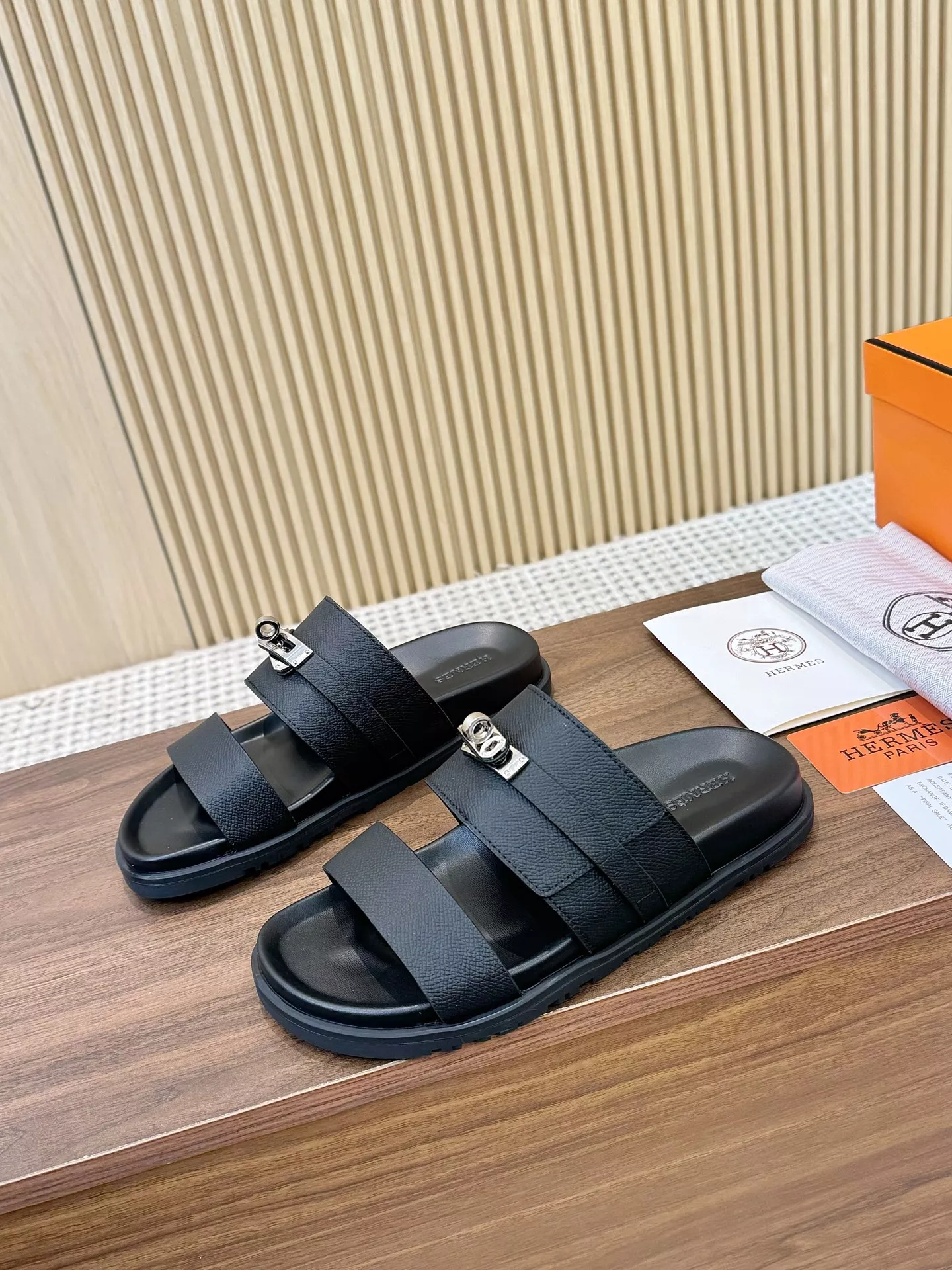 SportInspired 8953 Hermes Slippers For Men