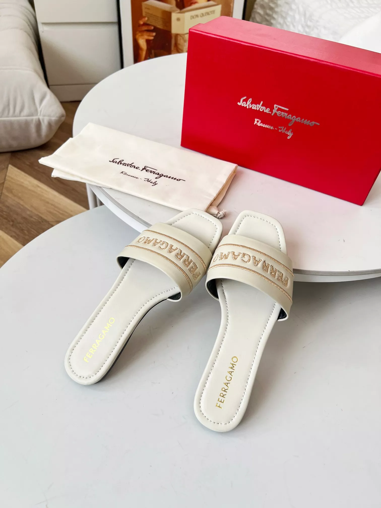 SportInspired 9167 Salvatore Ferragamo Slippers For Women