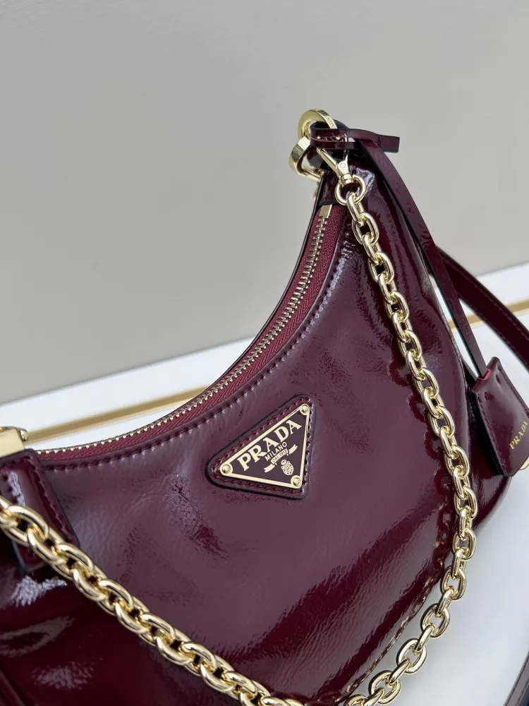 SportInspired 9217 Prada AAA Quality Shoulder Bags For Women