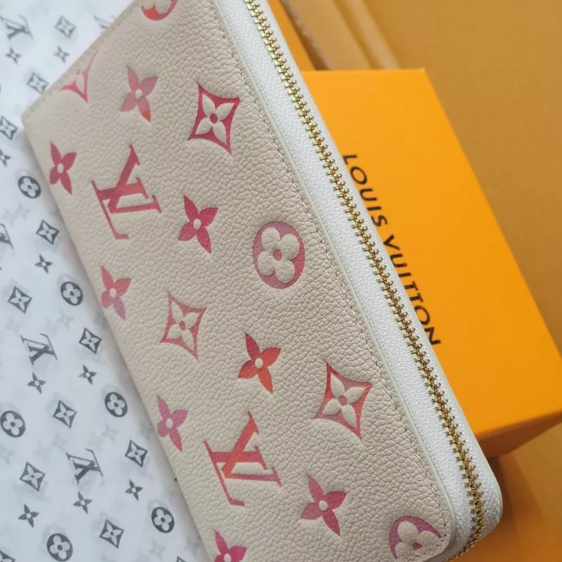 SportInspired 931 Louis Vuitton AAA Quality Card Case