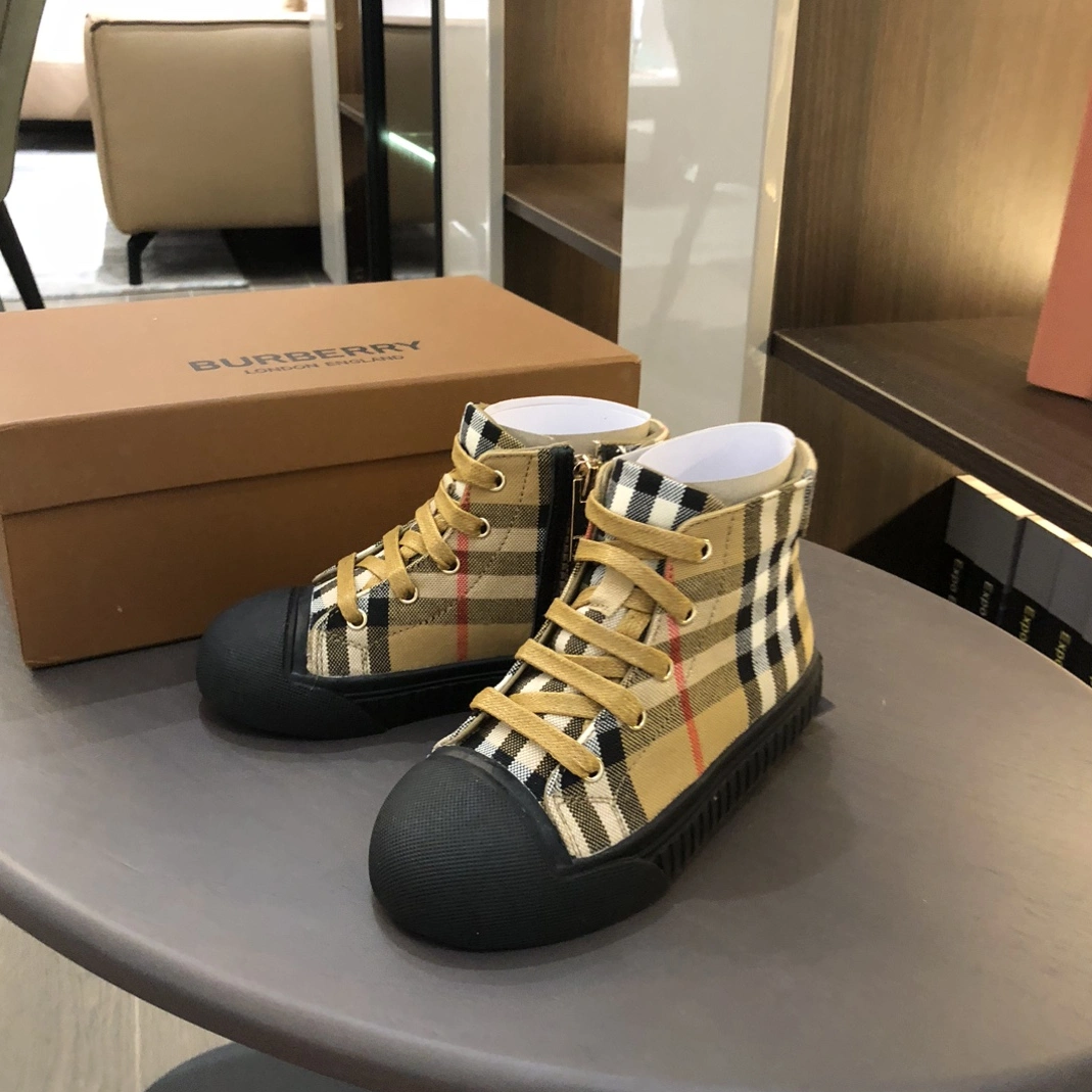 SportInspired 9539 Burberry Kids' Shoes